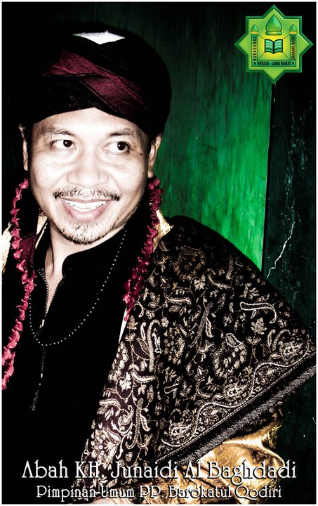 Komunitas Al Baghdadi Indonesia: FOTO ABAH KH JUNAEDI AL BAGHDADI