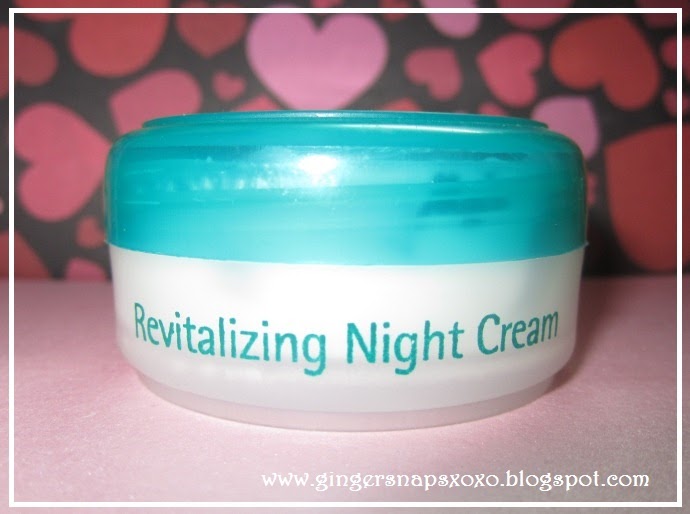 Himalaya Revitalising Night Cream Snap Review GingerSnaps