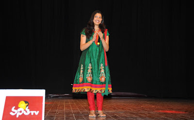 singer geetha madhuri at eega audio launch actress pics