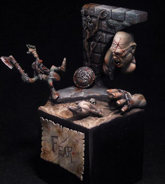 Giant and a petrified gnoblar! Gold Demon Giant Diorama photo