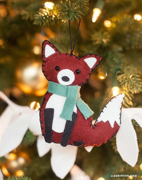 I love Kawaii Felt Animal Gift Toppers or Ornaments