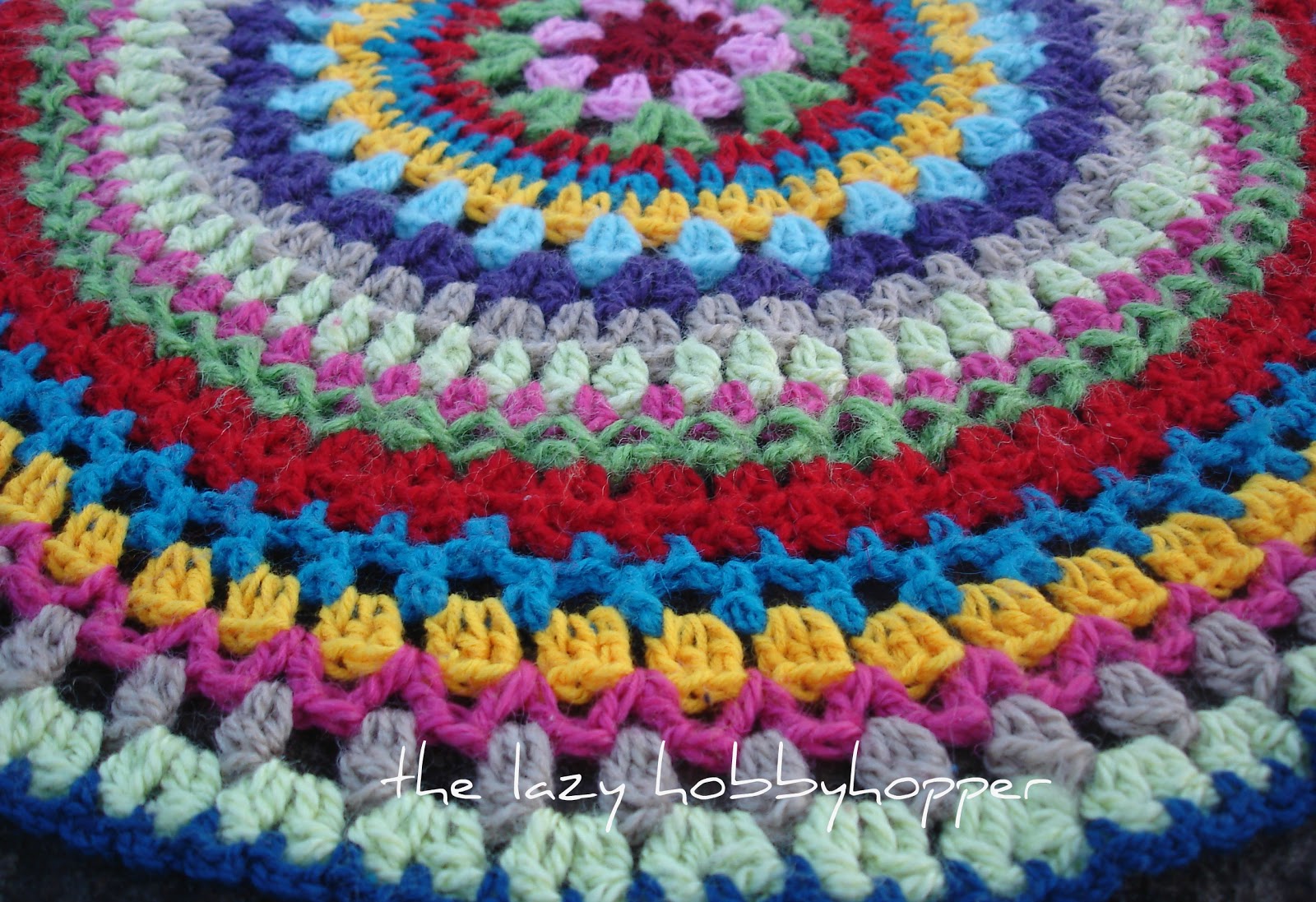 The Lazy Hobbyhopper Colour burst crochet table topper
