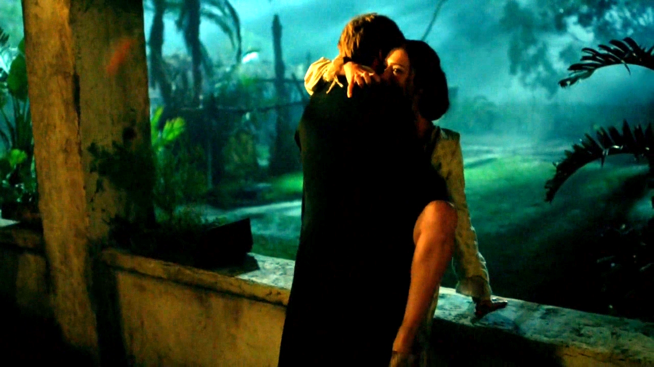 Nudefemalescelebrities Louise Barnes Alluringly Topless In Black