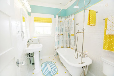Enjoying and Relaxing Modern Young Kid’s Bathroom Decorating Ideas Enjoying and Relaxing Modern Young Kid’s Bathroom Decorating Ideas