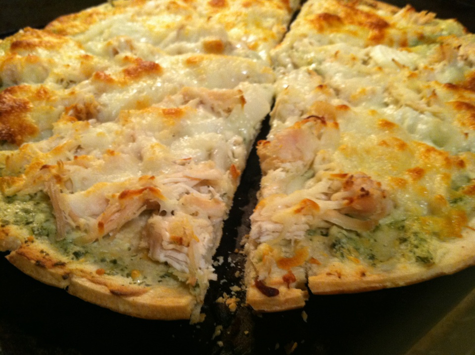 Chicken Garlic/Pesto Pizza!