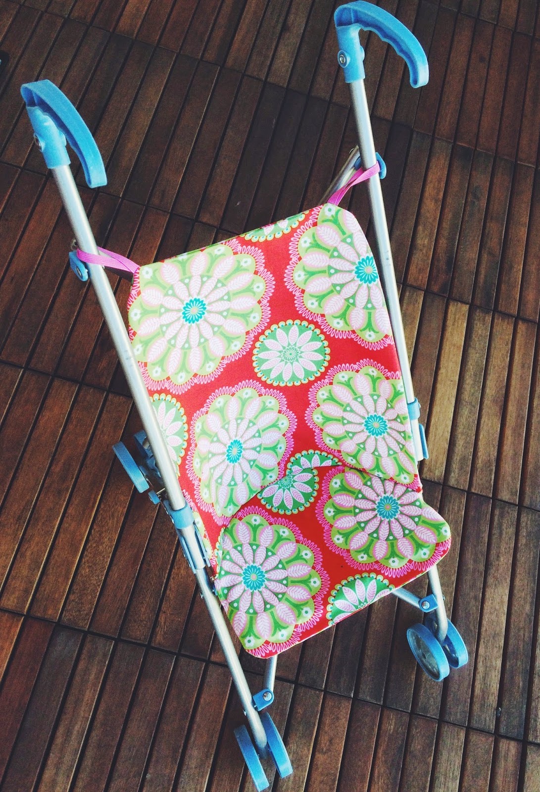 handmade sensations FOLDING DOLL STROLLER MAKEOVER