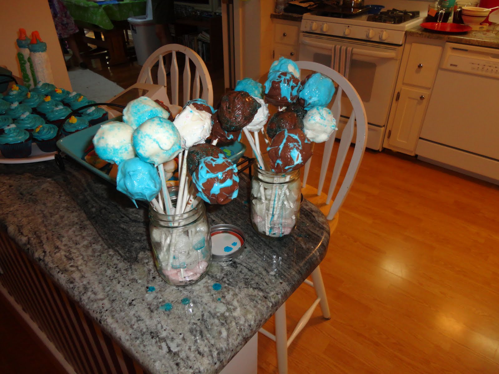 Baby Chocolate Stands