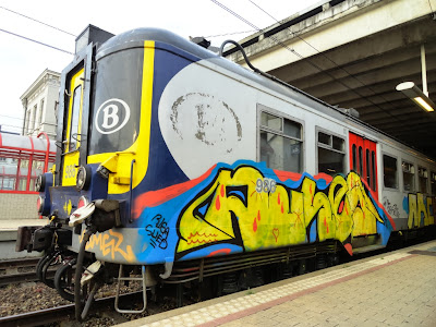 Art on train