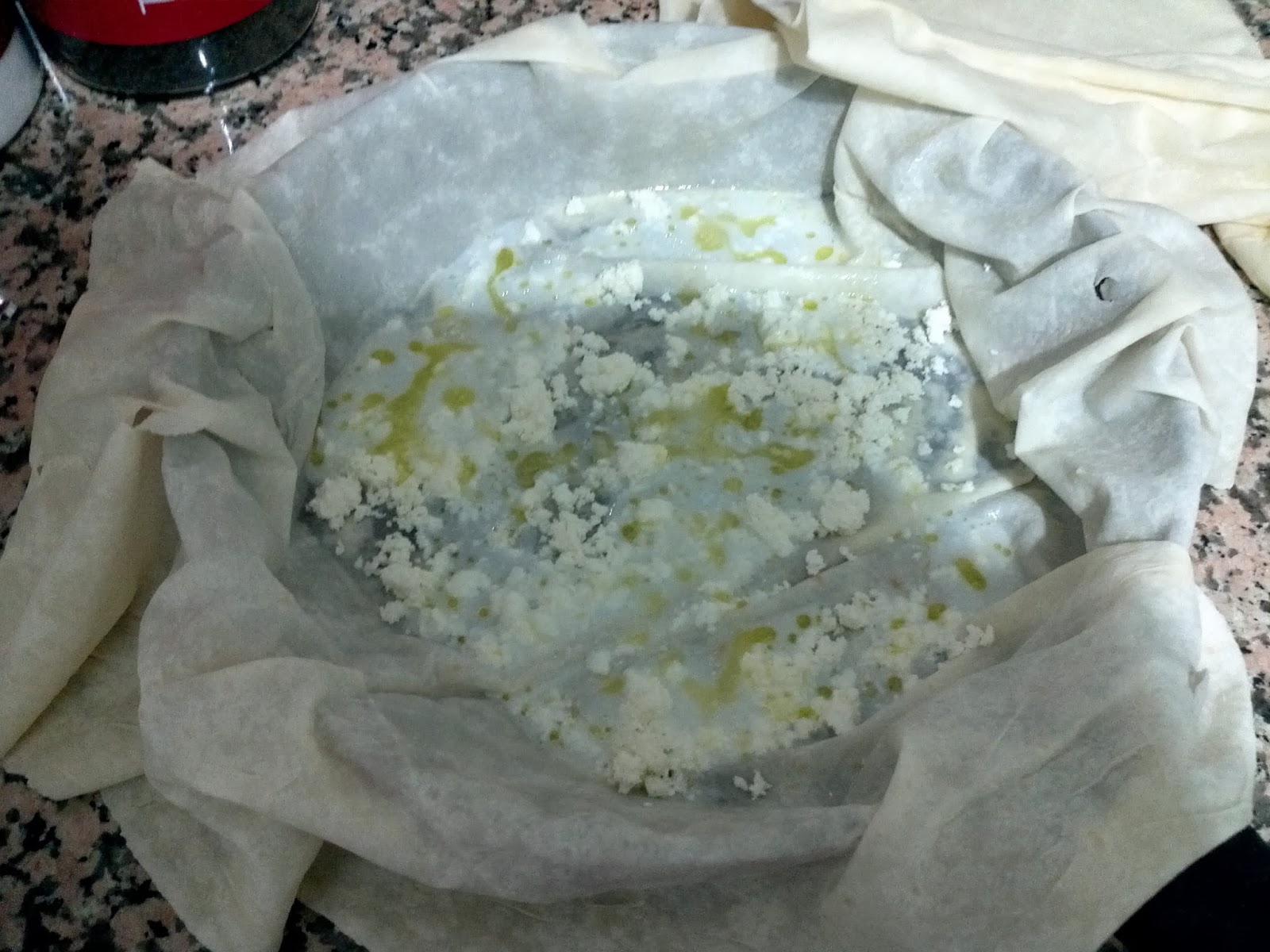 günlük yaşamım bol resimli tavada börek yapımı