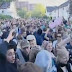 Salah Mengundang, 1.600 Orang tak dikenal Datang Kerumah Untuk Pesta Ultah