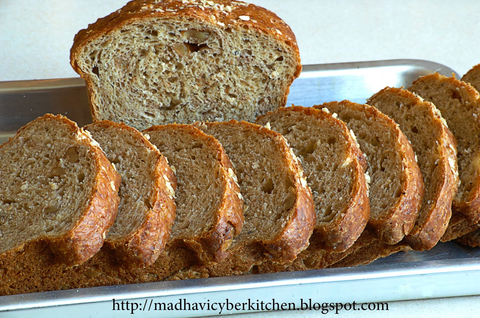Madhavi's Cyber Kitchen Yeasted Banana Sandwich Bread