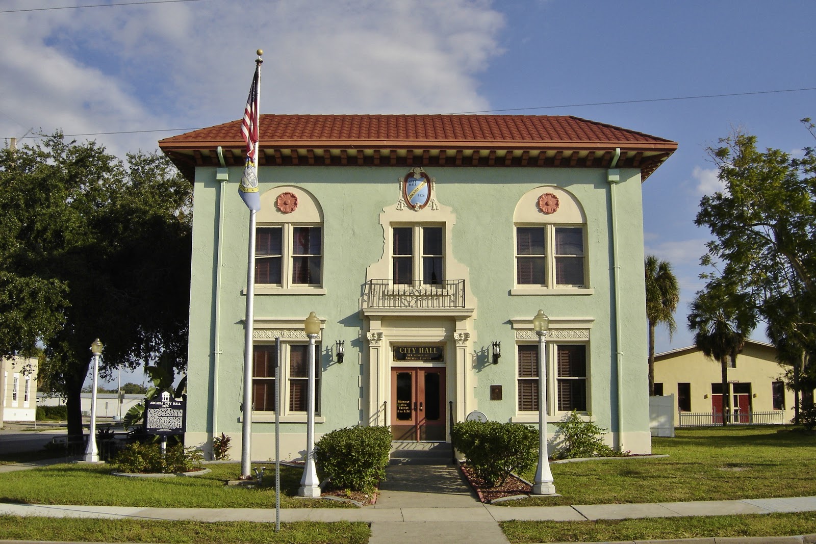Places To Go, Buildings To See City Hall Arcadia, Florida