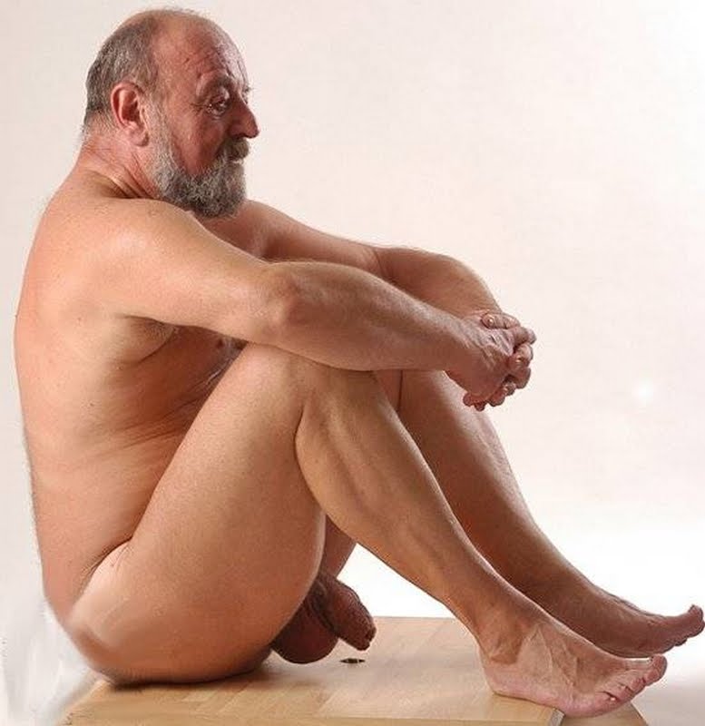 Old man model nude
