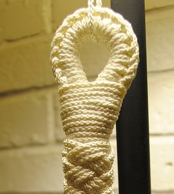 CUrchin Knot Glass Float