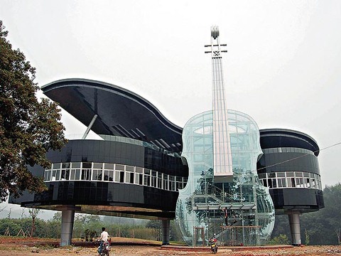 15 Most Creative Buildings Around The World