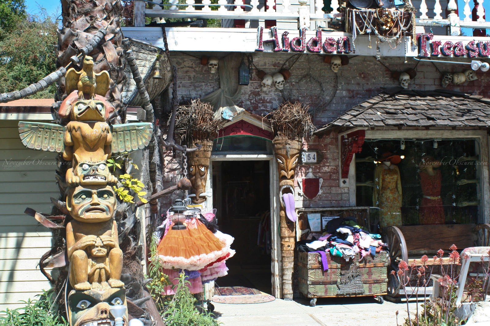 November Obscura Topanga Canyon to Malibu