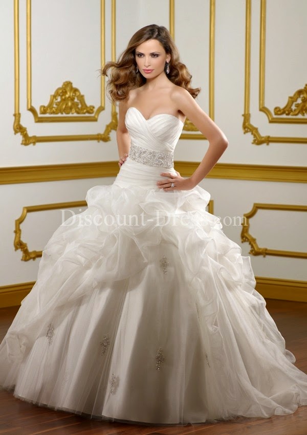Classic Organza Sweetheart Princess Floor Length Wedding Dress With Beading 