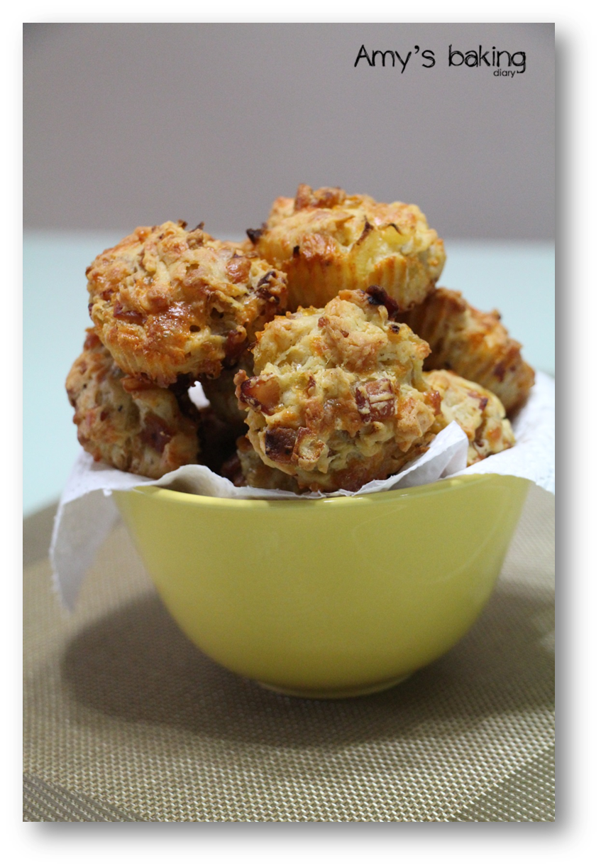 Amy Baking Diary Bacon Onion Cheddar Biscuits (Ree Drummond, The Pioneer Woman)