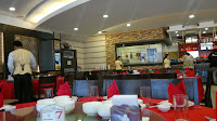 Fortune Hongkong Seafood Restaurant, The Dining