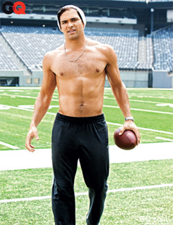 shemale nylon toes sucked from Zechariah aaron rodgers shirtless gay pics