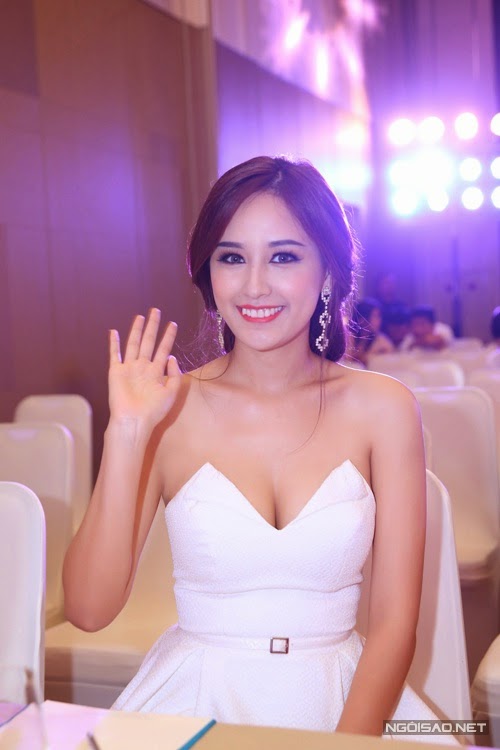 Hoa hậu Đặng Thu Thảo xinh quá
