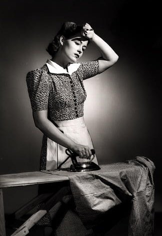 vintage+ironing.jpg