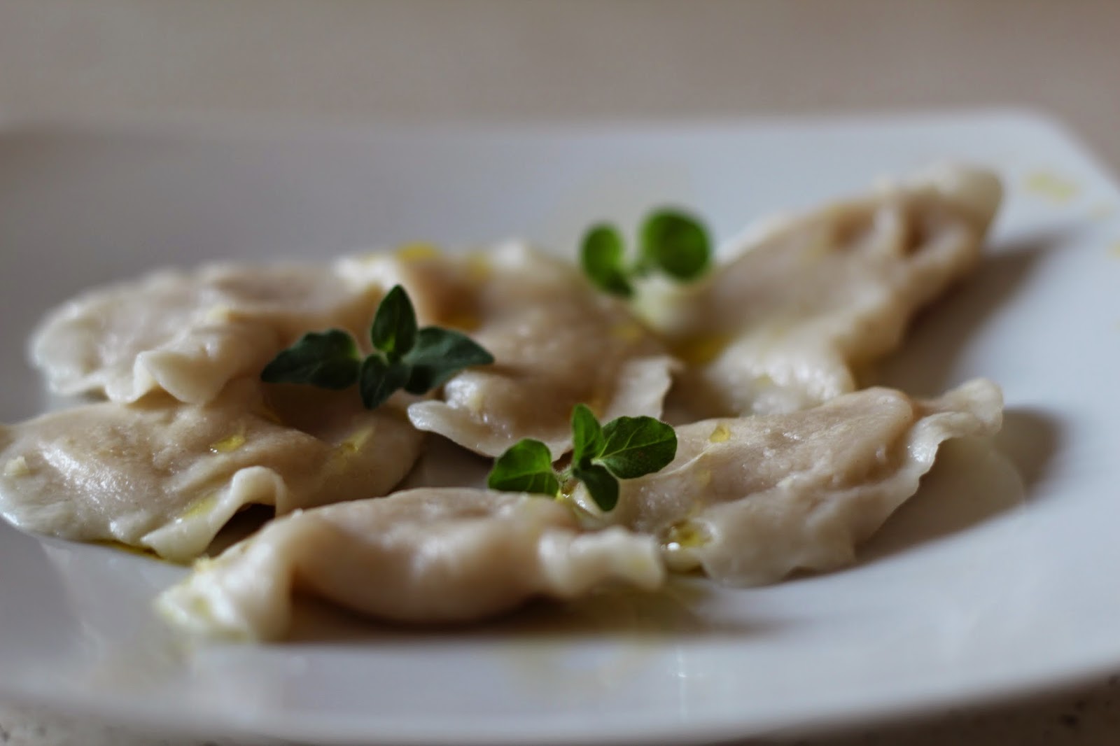 http://www.alaantkoweblw.pl/2015/04/pierogi-z-soczewica.html#more