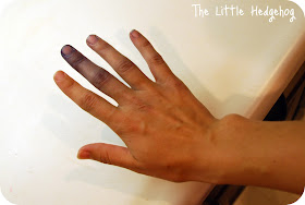 the little hedgehog: Dyeing Canvas Shoes