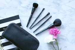 Mary Kay Essential Brush Collection