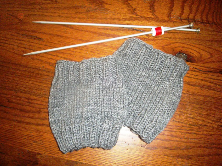 My Honey Bunch: Easy Boot Cuffs DIY Pattern