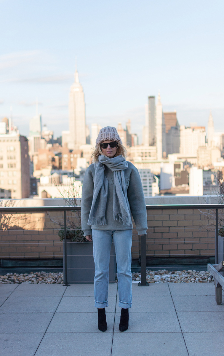 New York City, Fashion Over Reason, vintage Levi's 501 button fly, Stuart Weitzman booties New York City, Fashion Over Reason, vintage Levi's 501 button fly, Stuart Weitzman booties
