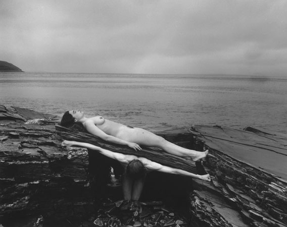 Arno Rafael Minkkinen fotografia homem e mulher nus pelados relação