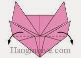 Bước 8: Gấp hai cạnh giấy xuống dưới. Bước 8: Gấp hai cạnh giấy xuống dưới.