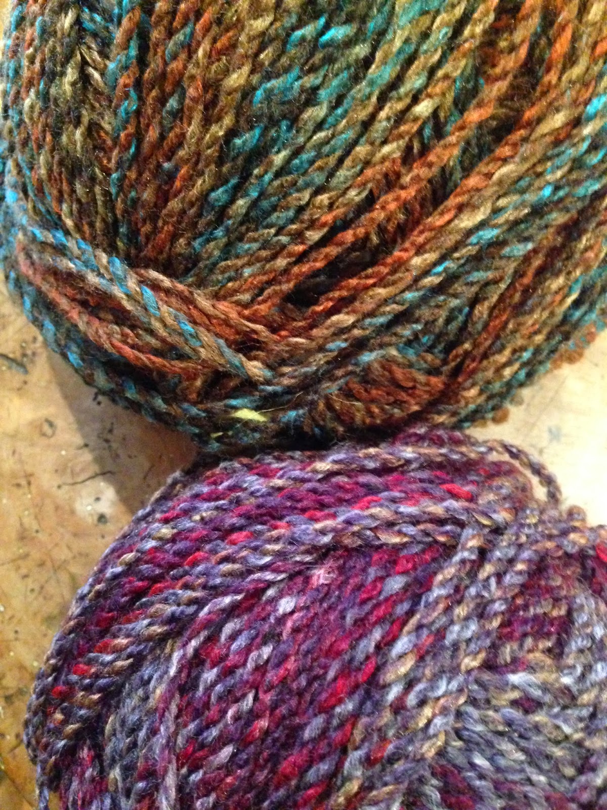 working with this lovely new chunky Marble yarn in lots of shades ...