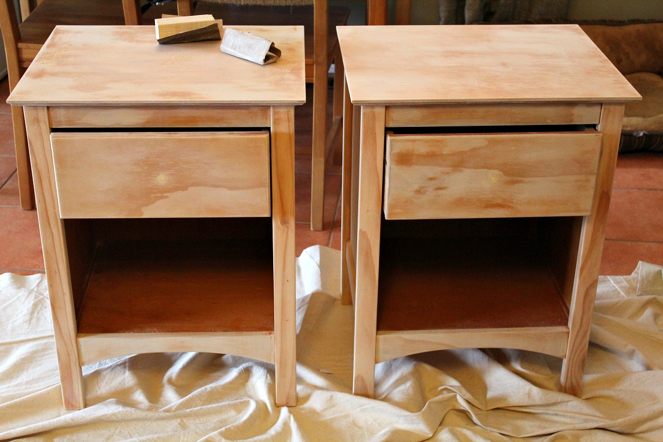 How To Refinish Top Of Nightstand at Kathleen Tobin blog
