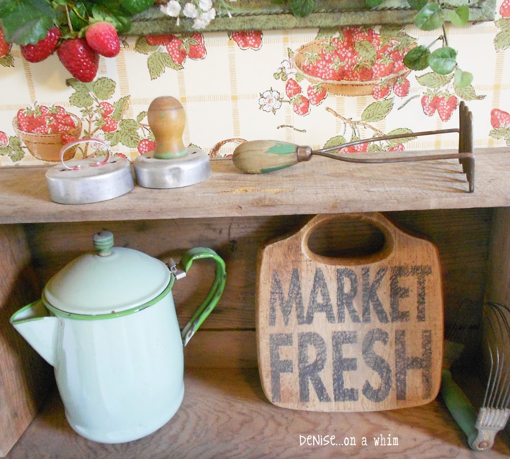 Upcycled Cutting Board Signs from Denise on a Whim