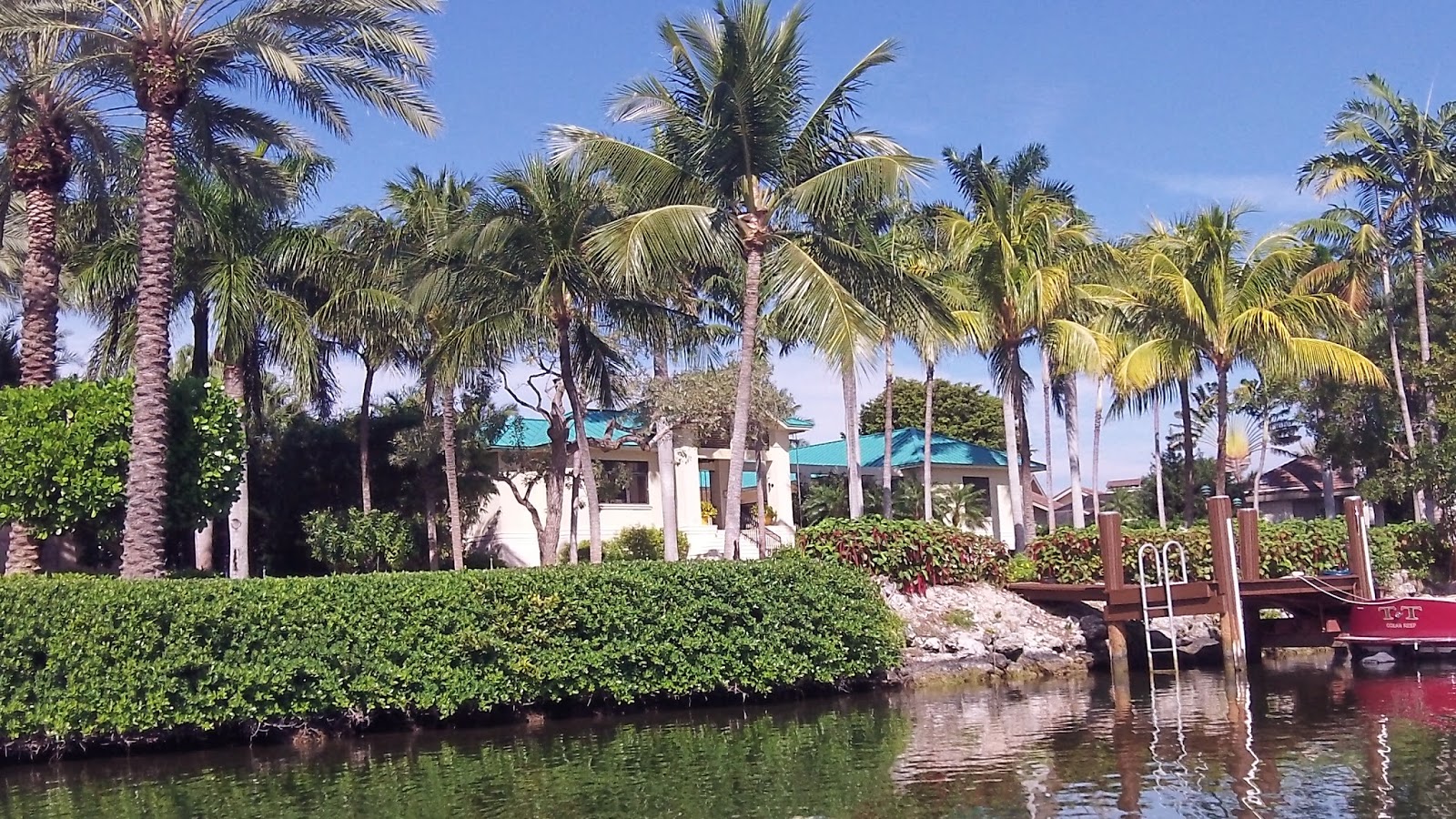 Cool Change Ocean Reef Club in Key Largo Houses