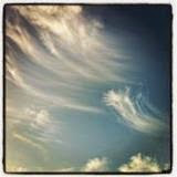 青い空流れる雲