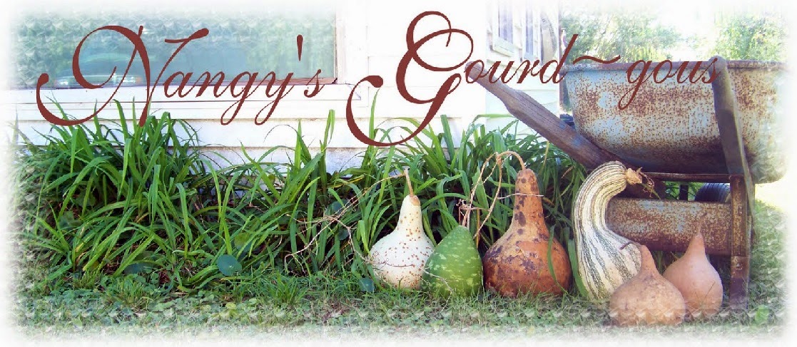Nangy's Gourdgeous Gourds