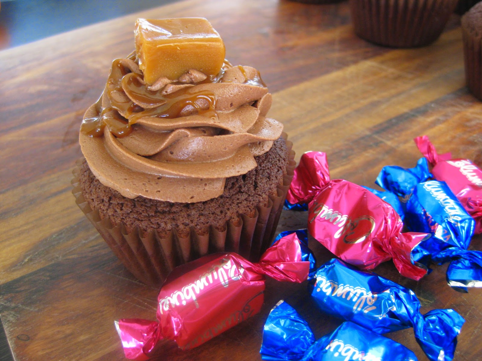 Cassie Cakes Dark Chocolate Cupcakes Cassie Cakes Dark Chocolate Cupcakes