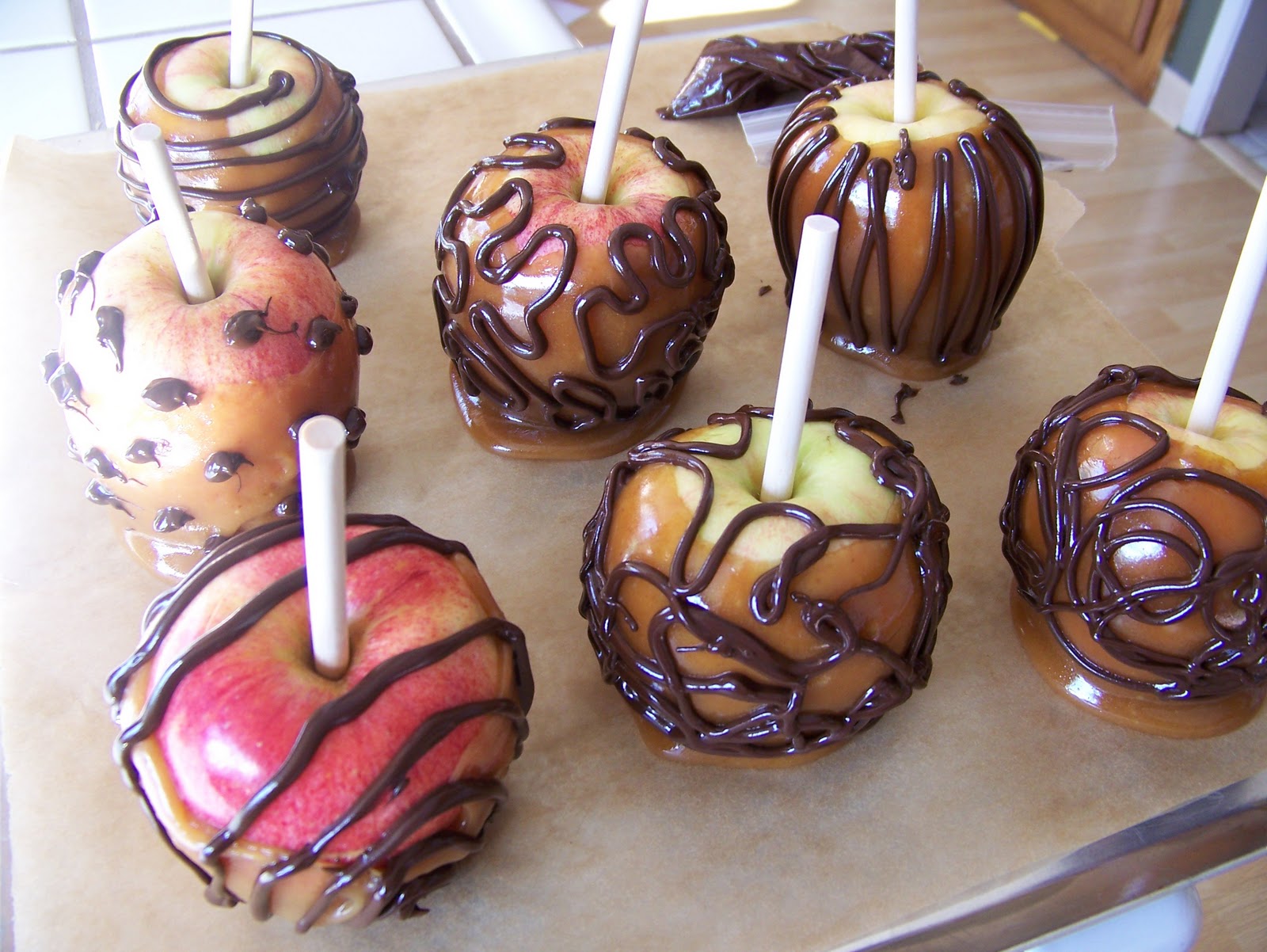 Near to Nothing Caramel Apples!!