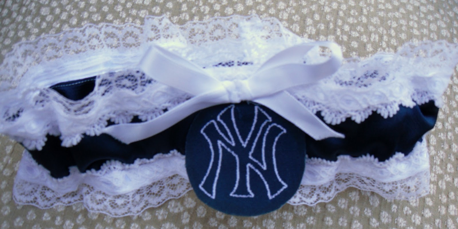 Garter Meaning