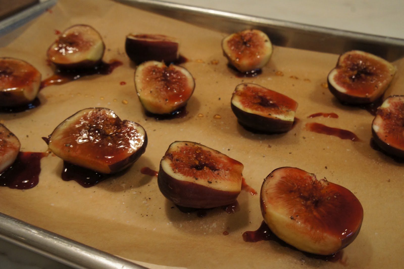 Chicken with Roasted Figs and Honey