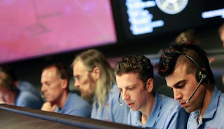 Pegawai NASA yang Bergaya Rambut Mohawk
