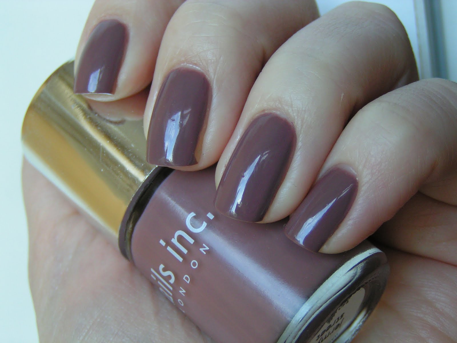 Venus' Vanity Nails Inc "Jermyn Street"