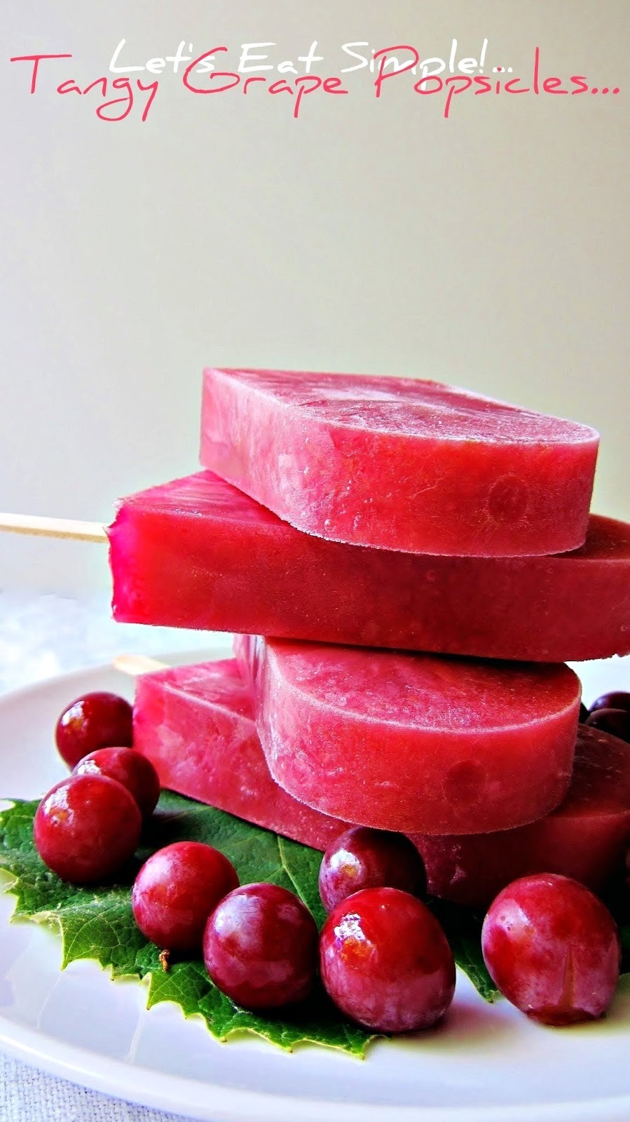 Let's eat......simple! Homemade Concord Grape Juice and the sidekick