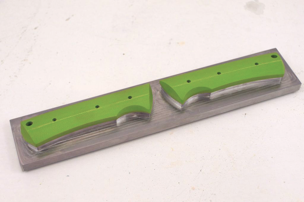 NC SILENCER A Review of the Gough Custom Resolute Knife