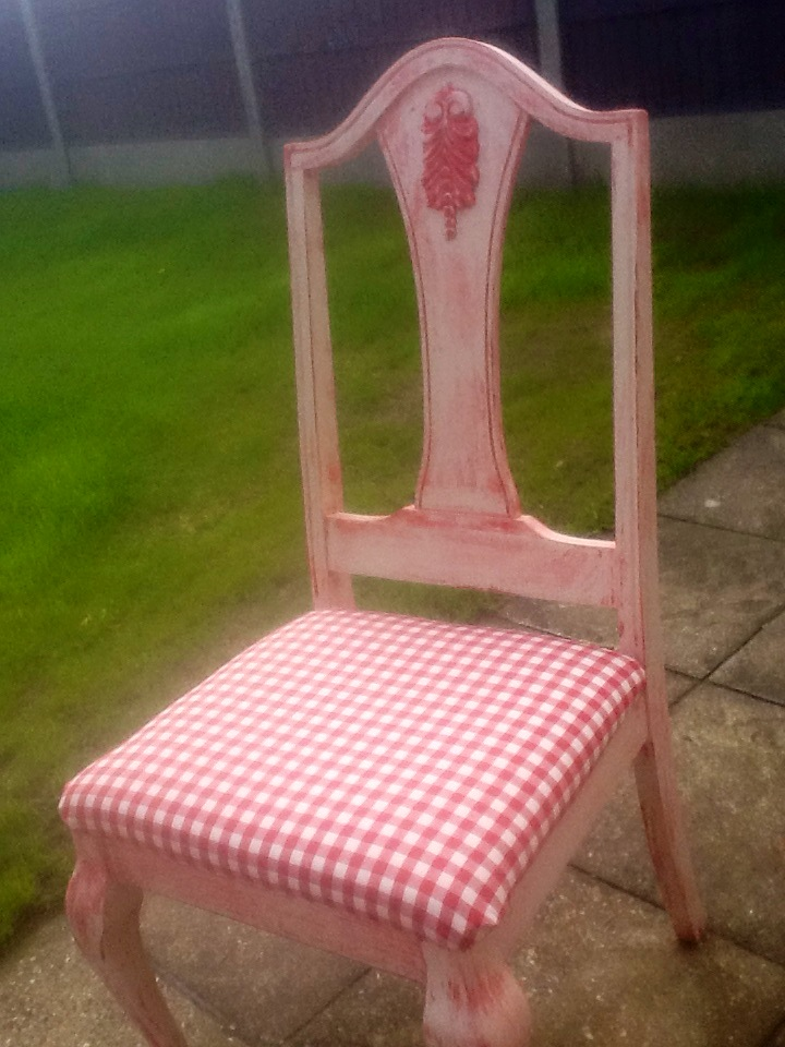chair1.png