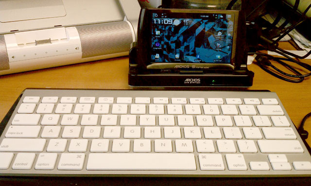 Archos 5 Internet Tablet and