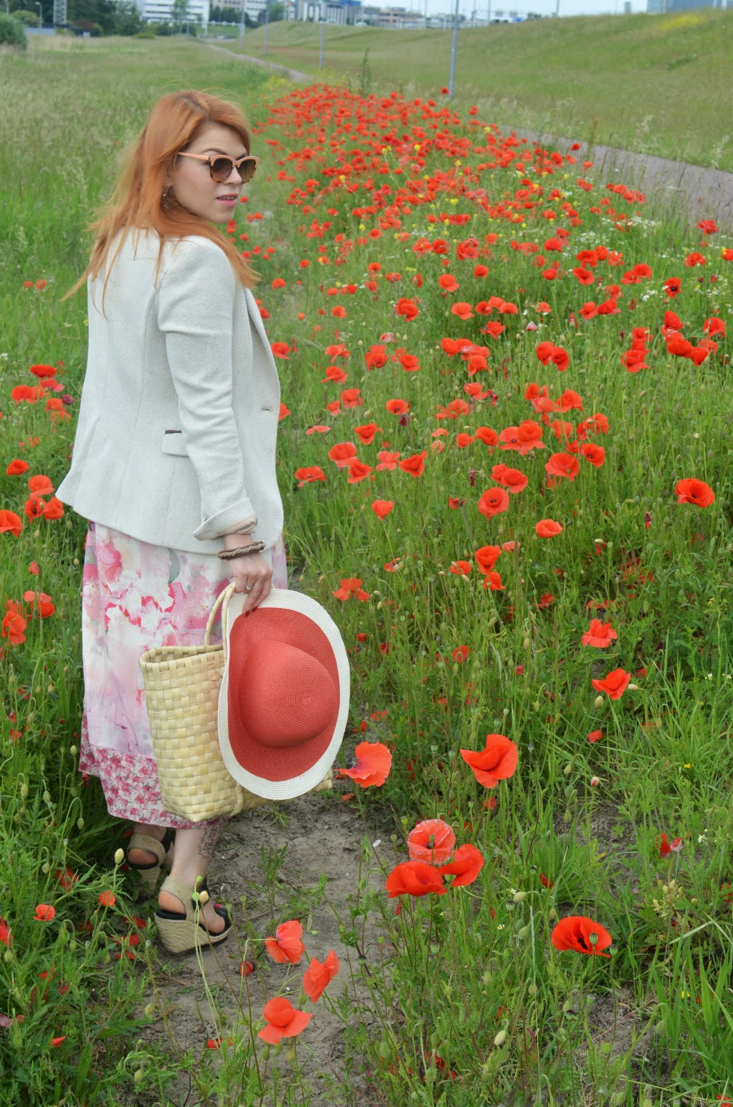 Fashion Bridge My Looks: Poppies Fashion bridge, fashion-bridge blog, fashion-bridge.blogspot.com, street style, street fashion, street style the Netherlands, Kelly Love, Kelly Love dresses